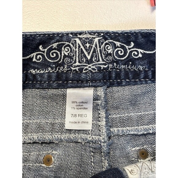 Maurices Premium Denim Shorts Womens 7/8 Bling Flap Pockets Dark Wash Stitching - Picture 9 of 10
